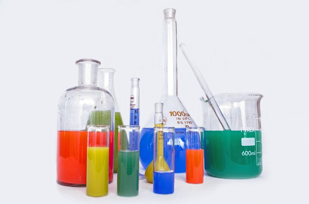 Lead contamination testing setup with water pitcher